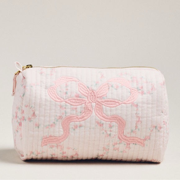 LoveShackFancy Octavia Cosmetic Case - Picture 1 of 3